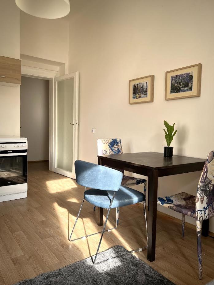 Muchovka Apartment Praag Buitenkant foto