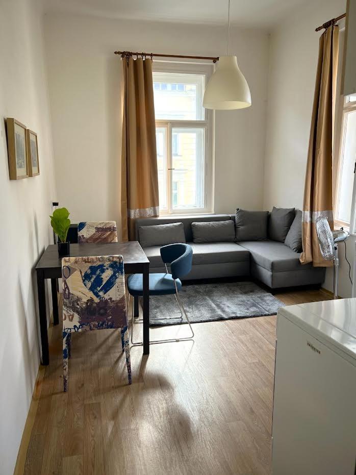 Muchovka Apartment Praag Buitenkant foto